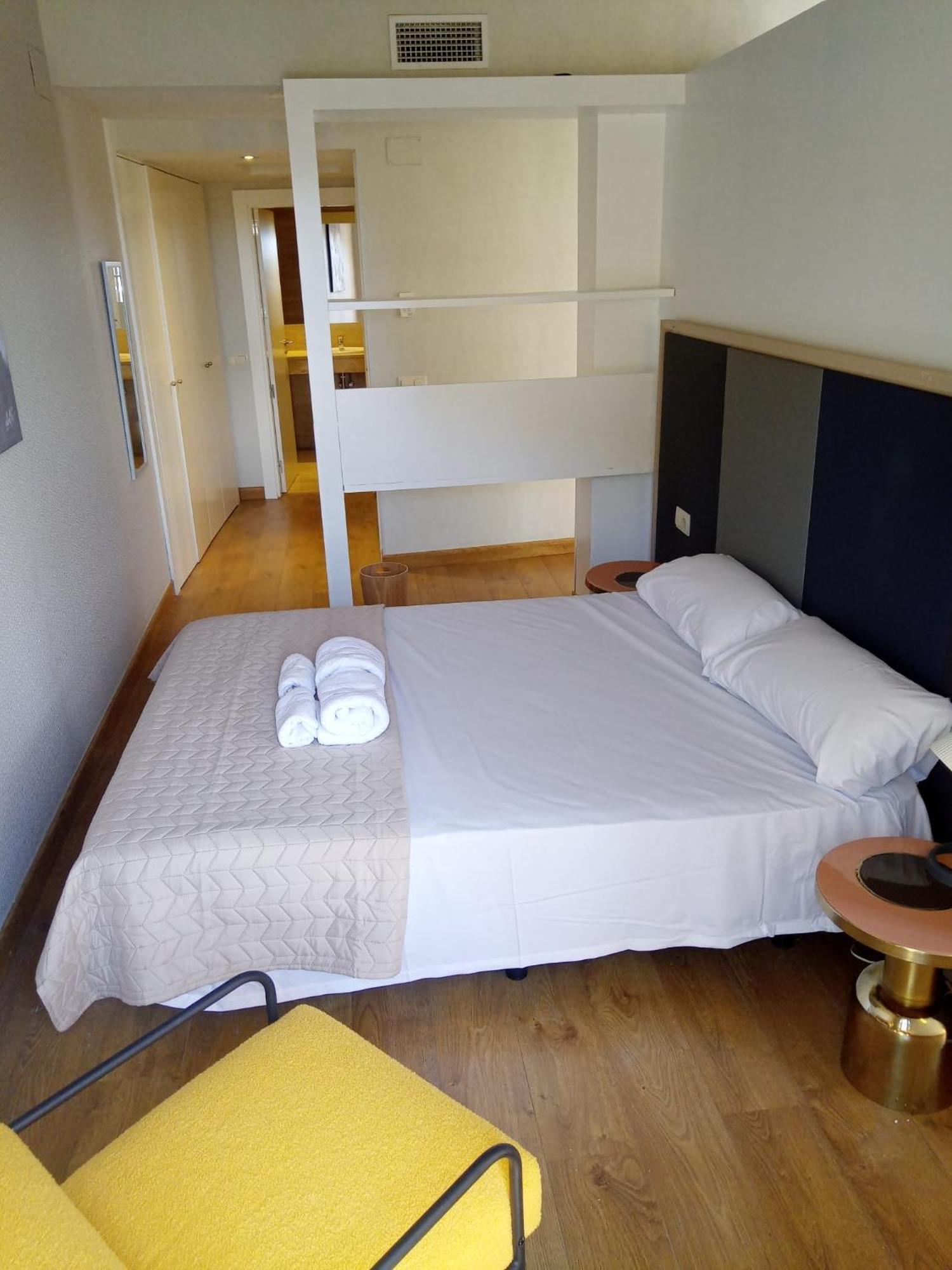 Aparthotel Ardmadrid Centro Værelse billede